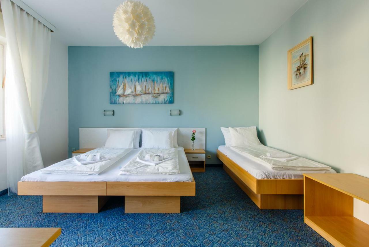 Rooms Split Stobreč Eksteriør bilde